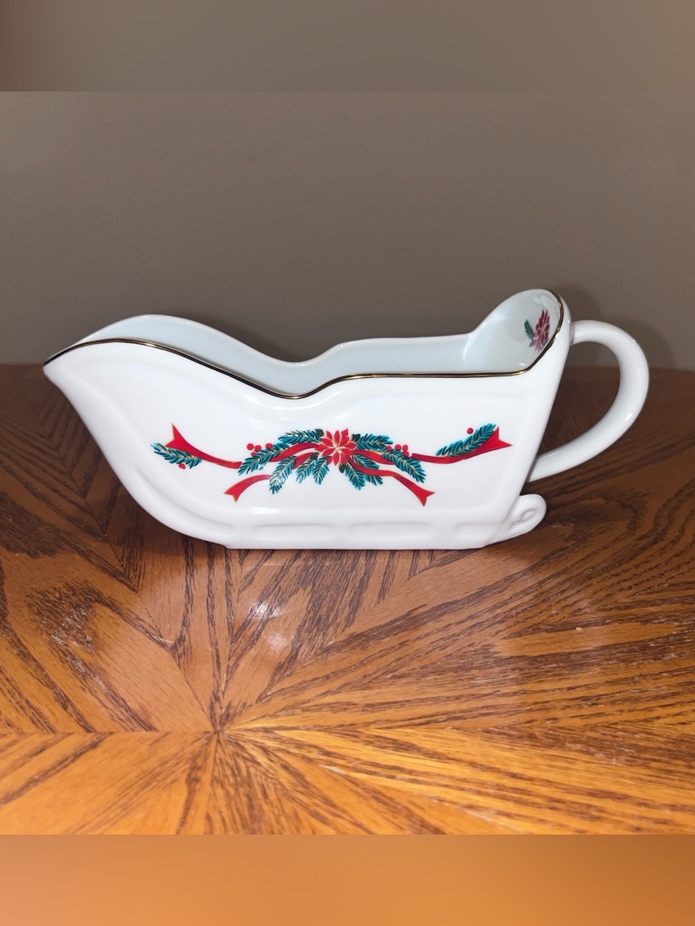 Tienshan Christmas Sleigh Gravy Boat Poinsettia & Ribbons VTG Fine China